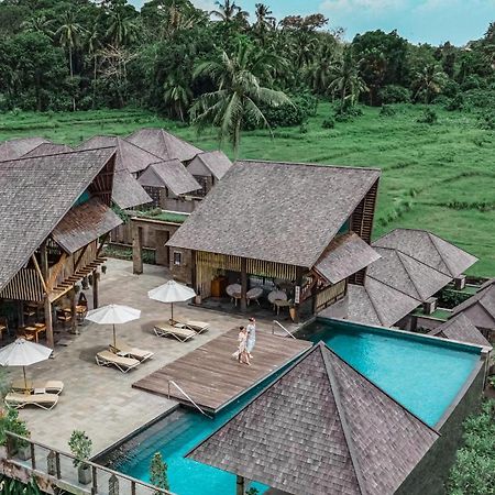 Tejaprana Bisma - Chse Certified Hotel Ubud Eksteriør billede The resort's main pool