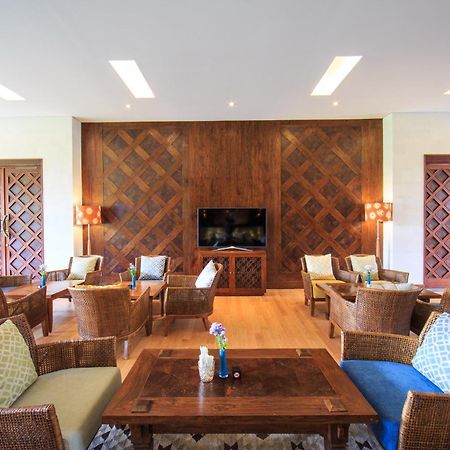 Tejaprana Bisma - Chse Certified Hotel Ubud Eksteriør billede The lounge at Male International Airport