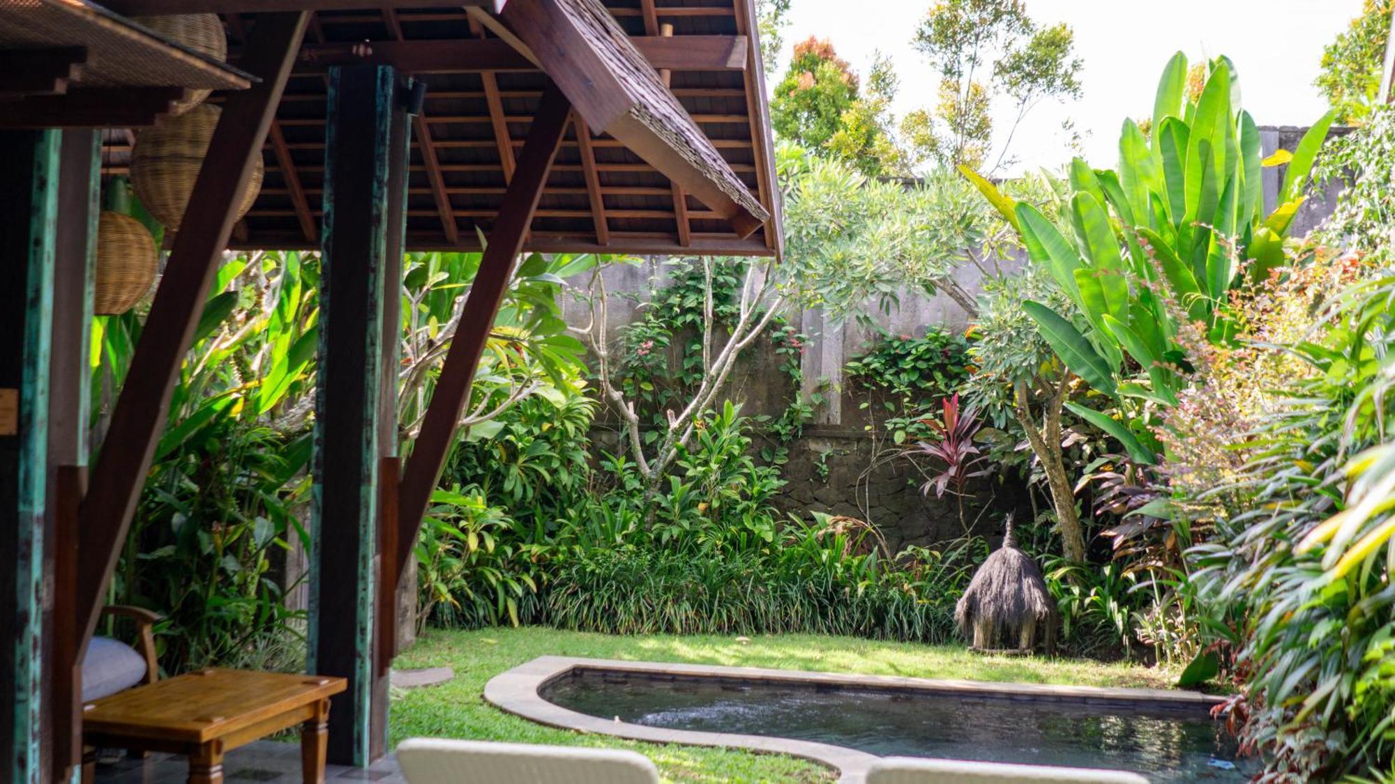 Tejaprana Bisma - Chse Certified Hotel Ubud Eksteriør billede A view of the resort's gardens