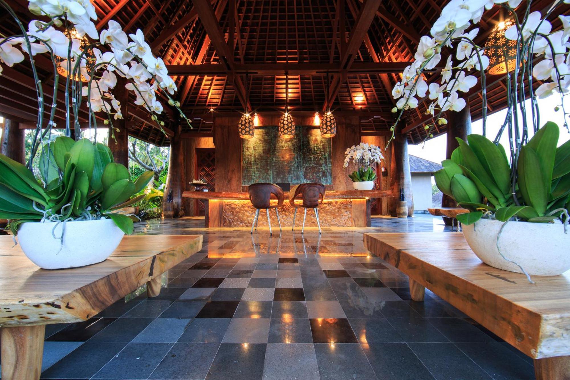 Tejaprana Bisma - Chse Certified Hotel Ubud Eksteriør billede The lobby of the resort