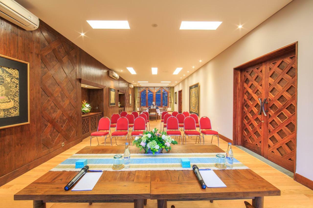 Tejaprana Bisma - Chse Certified Hotel Ubud Eksteriør billede Meeting room at the hotel